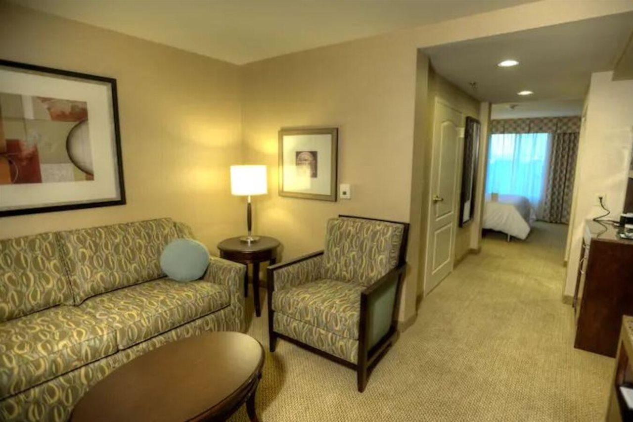 Hilton Garden Inn Omaha East/Council Bluffs Esterno foto