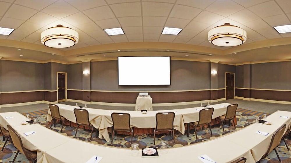 Hilton Garden Inn Omaha East/Council Bluffs Esterno foto